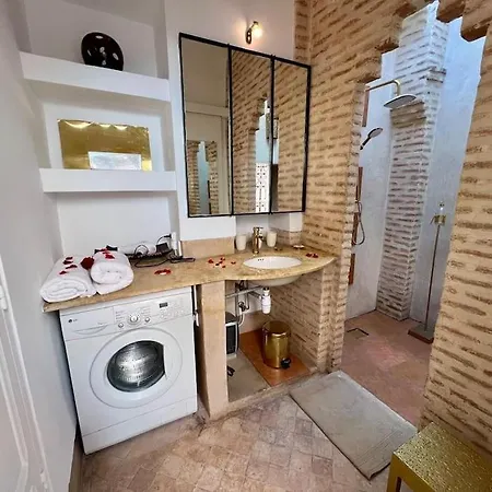 Magnifique Riad Prive 3 Chambres, Terrasse Sur Le Toit A Marrakech Au Coeur De La Medina Marrakesh Exterior photo